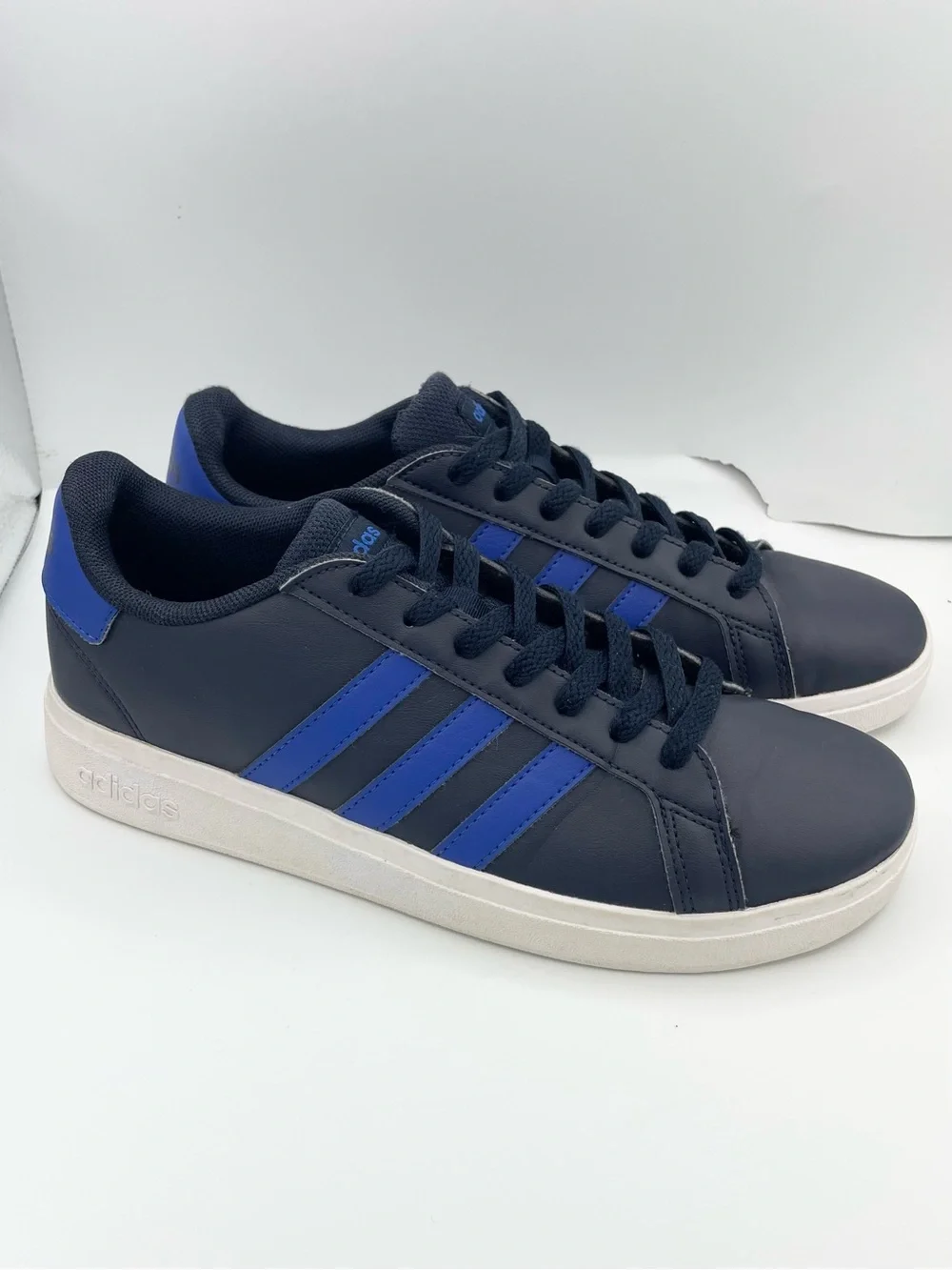 adidas •size •great